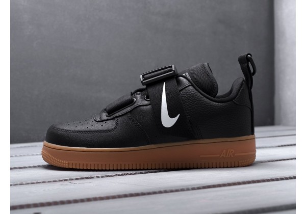 Кроссовки Nike Air Force 1 Utility черные с коричневой подошвой